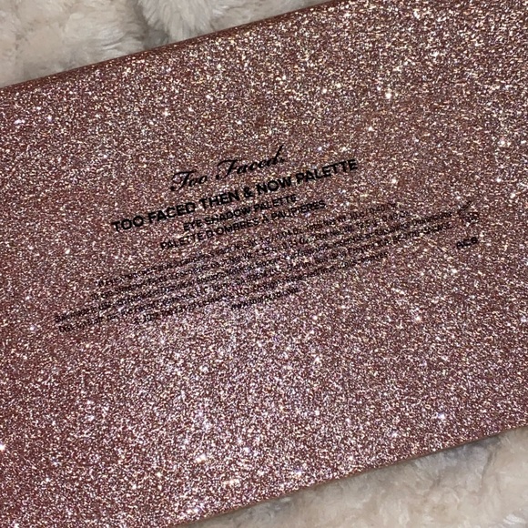 Too Faced ‘Then and Now’ Eyeshadow Palette - Picture 4 of 11